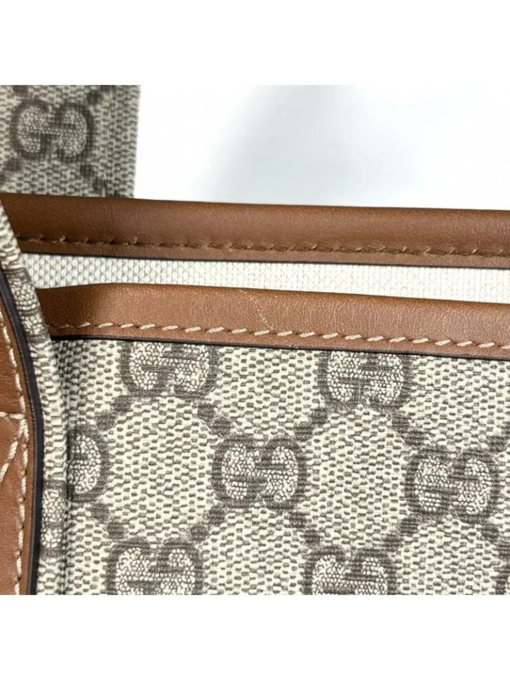 ★SOLD★ Gucci Tote Handbag Sherry Line Shoulder A4 Compatible GG Supreme Canvas - Picture 8 of 9